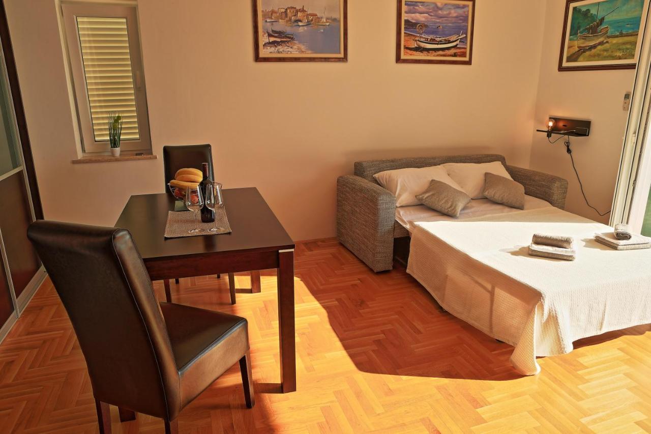 סנג' Studio Apartman Luka מראה חיצוני תמונה